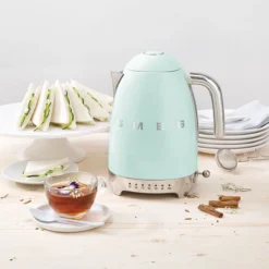 Bouilloire électrique à Température Variable Années 50 SMEG Vert