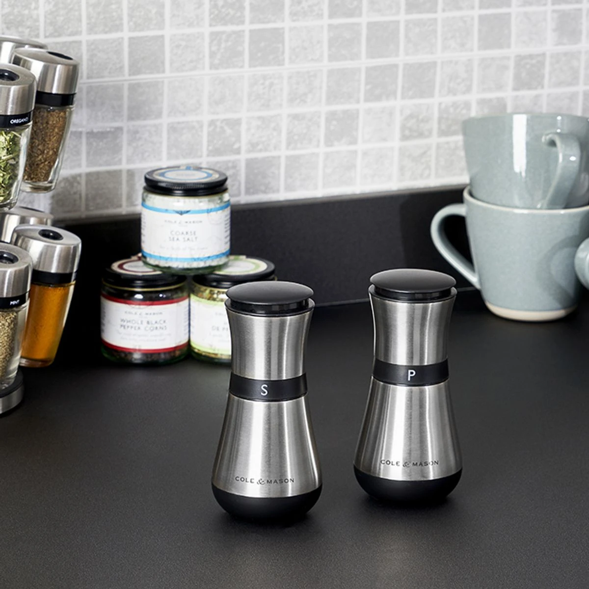 Cole & Mason Coffret Duo Moulin à Poivre Et Sel Inox 13.5 Cm COLE&MASON HENLEY 1 Cole & Mason Coffret Duo Moulin à Poivre Et Sel Inox 13.5 Cm COLE&MASON HENLEY