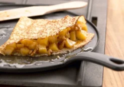 CREPIERE Bretonne à Petit Rebord Poêle à Crêpes En Fonte émaillée CHASSEUR D30