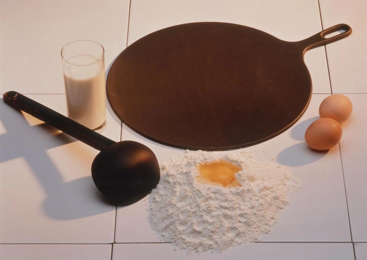 CREPIERE Poêle à Crêpes Plate En Fonte émaillée INVICTA D32 2 CREPIERE Poêle à Crêpes Plate En Fonte émaillée INVICTA D32 – Image 2