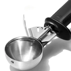 Cuillère à Glace à Gâchette Mécanique Inox OXO -Maison Cuisine Série cuillere a glace a gachette mecanique inox oxo 2