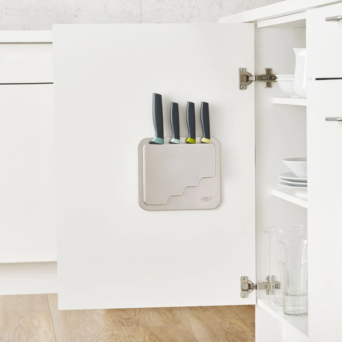 DoorStore Knives Set De 4 Couteaux Elevate Et Leur Boitier Rangement Placard Joseph Joseph SC 5 DoorStore Knives Set De 4 Couteaux Elevate Et Leur Boitier Rangement Placard Joseph Joseph SC – Image 5