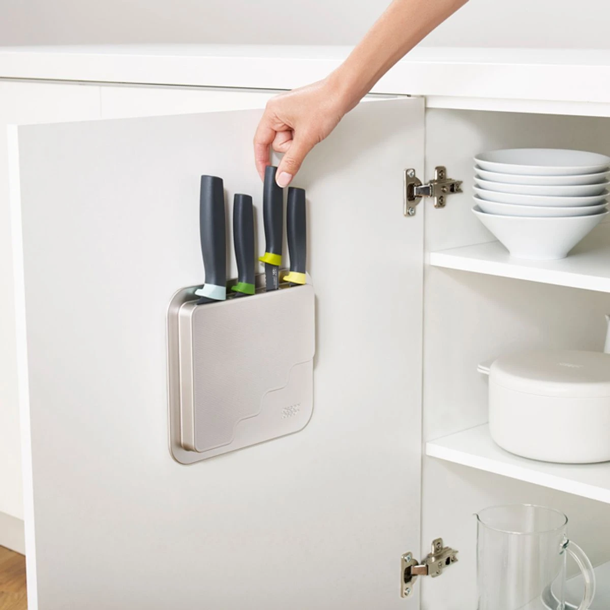 DoorStore Knives Set De 4 Couteaux Elevate Et Leur Boitier Rangement Placard Joseph Joseph SC 1 DoorStore Knives Set De 4 Couteaux Elevate Et Leur Boitier Rangement Placard Joseph Joseph SC