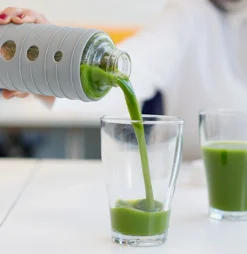 Extracteur De Jus électrique KUVINGS REVO830 Noir + Gourde Sous Vide PIKA 13 Extracteur De Jus électrique KUVINGS REVO830 Noir + Gourde Sous Vide PIKA -Maison Cuisine Série extracteur de jus electrique kuvings revo830 noir gourde sous vide pika 3