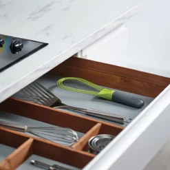 Fouet TWIST En Silicone 2 En 1 Joseph Joseph Vert -Maison Cuisine Série fouet twist en silicone 2 en 1 joseph joseph vert 2