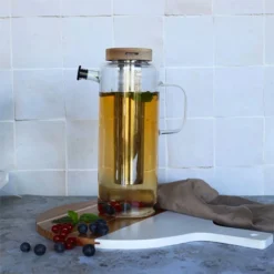 GUSTAVE Théière Carafe En Verre Borosilicate Bouchon Bois 1.5 L OGO