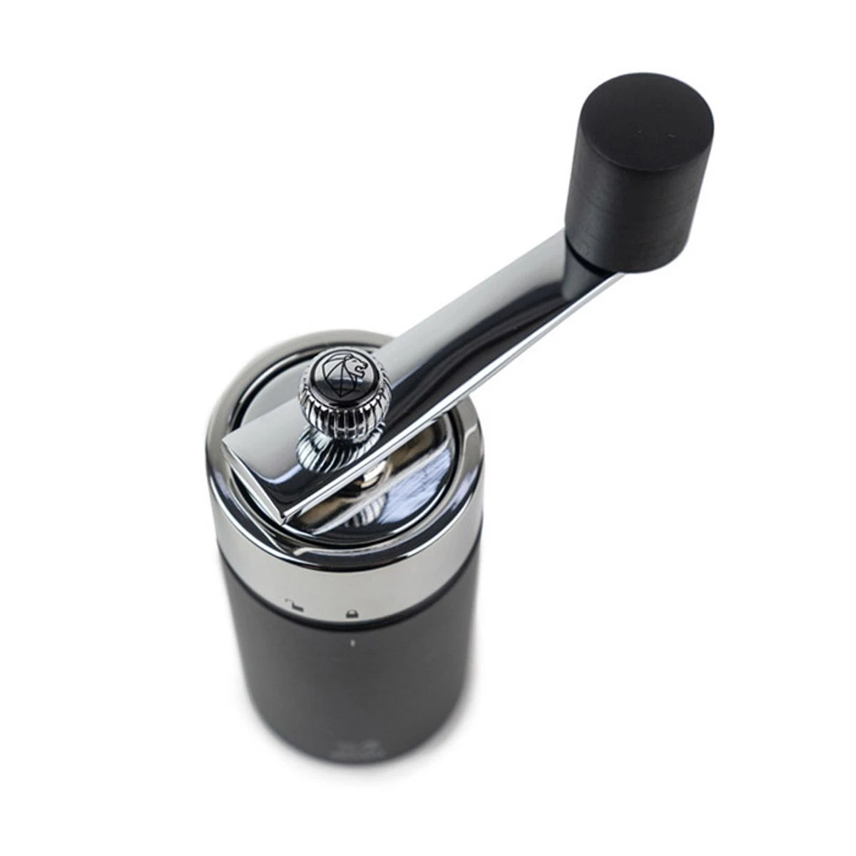 ISEN Moulin à Muscade Bois Et Inox à Manivelle 15 Cm PEUGEOT Noir Mat 3 ISEN Moulin à Muscade Bois Et Inox à Manivelle 15 Cm PEUGEOT Noir Mat – Image 3