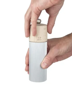 LINE ALUMINIUM Moulin à Sel 18 Cm Bois Aluminium PEUGEOT Naturel -Maison Cuisine Série line aluminium moulin a sel 18 cm bois aluminium peugeot naturel 3