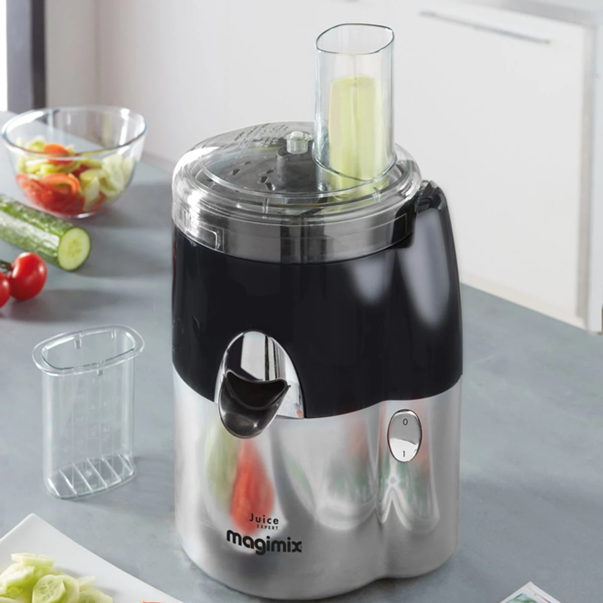 MAGIMIX Juice Expert 4 Extracteur Centrifugeuse Multifonction Noir/chromé Mat 9 MAGIMIX Juice Expert 4 Extracteur Centrifugeuse Multifonction Noir/chromé Mat – Image 9