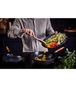 MANDALA Wok En Fer émaillé Revêtement Céramique BEKA D24 -Maison Cuisine Série mandala wok en fer emaille revetement ceramique beka d24 4