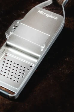 MICROPLANE Accessoire à Truffe Chocolat Fromage 2 En 1 Coupe Râpe -Maison Cuisine Série microplane accessoire a truffe chocolat fromage 2 en 1 coupe rape 4