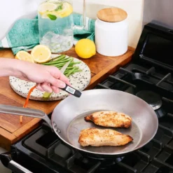 Mini Thermomètre électronique Infrarouge -50° +220°C Mastrad 8 Mini Thermomètre électronique Infrarouge -50° +220°C Mastrad -Maison Cuisine Série mini thermometre electronique infrarouge 50 220 c mastrad 3