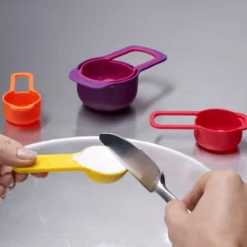 NEST 9 Plus - 9 Récipients Bols Cul Poule Emboitables - Joseph Joseph Editions SC -Maison Cuisine Série nest 9 plus 9 recipients bols cul poule emboitables joseph joseph editions sc 2