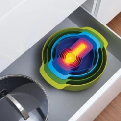 NEST 9 Plus - 9 Récipients Bols Cul Poule Emboitables - Joseph Joseph Editions SC -Maison Cuisine Série nest 9 plus 9 recipients bols cul poule emboitables joseph joseph editions sc 4