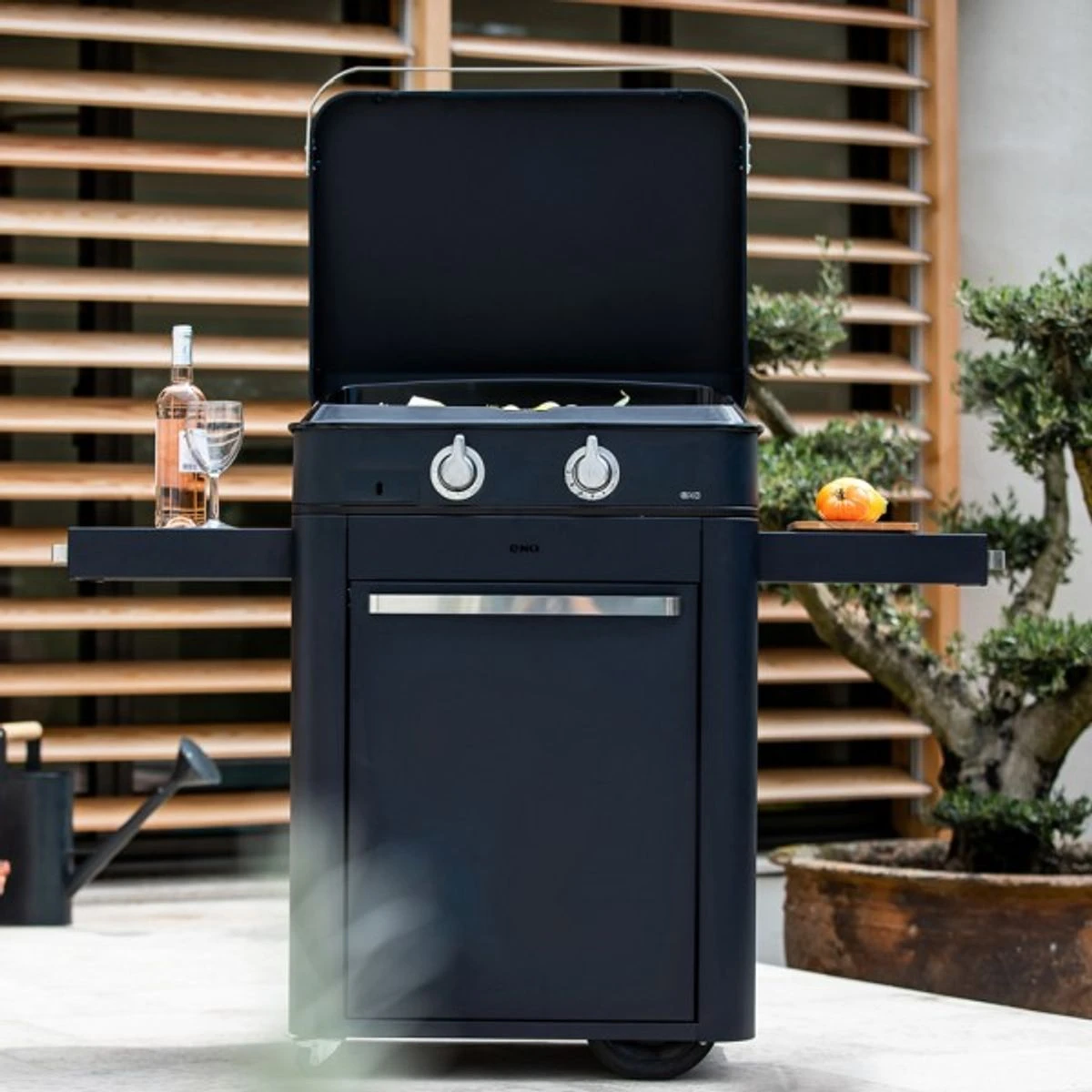 Plancha Gaz + Chariot + Capot Combo ENOSIGN 65 Bleu Navy 1 Plancha Gaz + Chariot + Capot Combo ENOSIGN 65 Bleu Navy