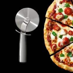 Roulette à Pizza Inox 10 Cm OXO -Maison Cuisine Série roulette a pizza inox 10 cm oxo 4