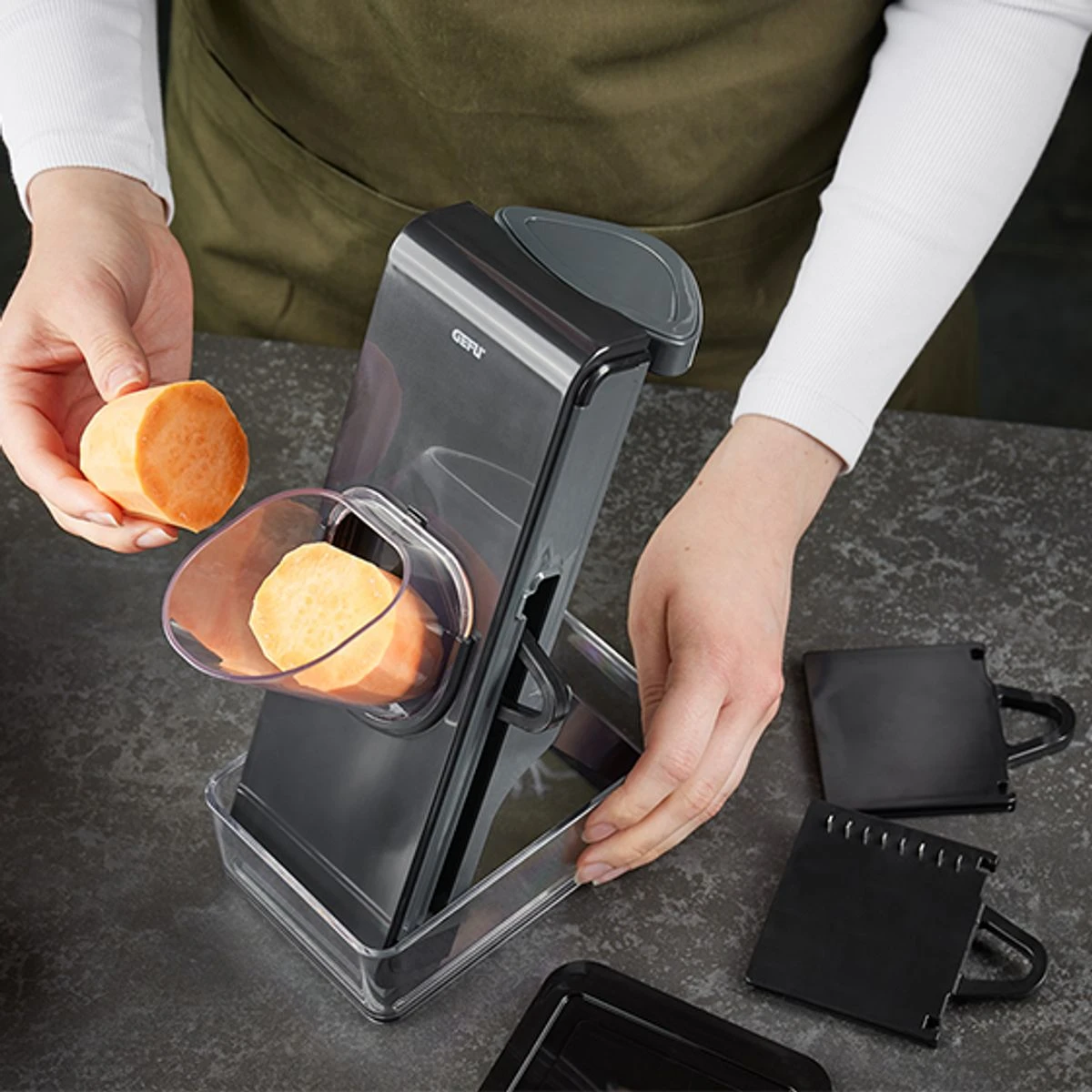 STANDO Mandoline Coupe Légumes Facile GEFU 2 STANDO Mandoline Coupe Légumes Facile GEFU – Image 2