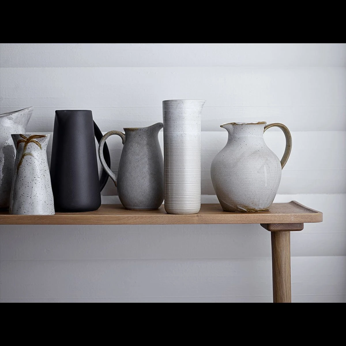 TAUPE Pichet Grès 1.1L Gris BLOOMINGVILLE 3 TAUPE Pichet Grès 1.1L Gris BLOOMINGVILLE – Image 3