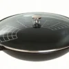 Wok Fonte émaillée Couvercle Verre Staub D37 NOIR MAT PR